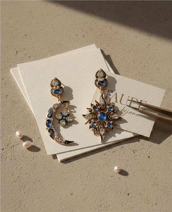 Gloria Mavi Taşlı Ay ve Yıldız Küpe